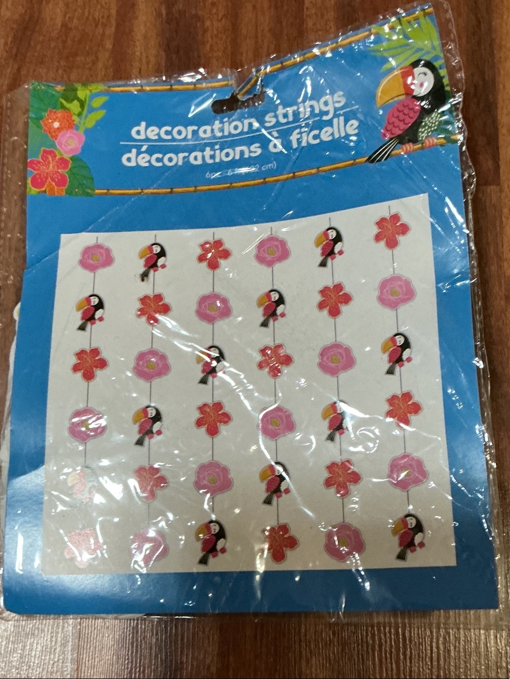 Decoration Strings Floral & Toucan Party Garland - Pink Halloween 👻 nwt